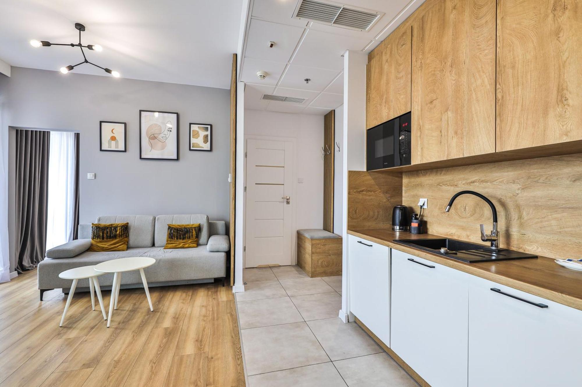 Wola Tower Deluxe Separate Bedroom With Free Garage - By Perfect Apart Warszawa Eksteriør billede
